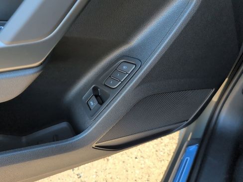 New 2025 Audi Q3 2.0T Premium image 10