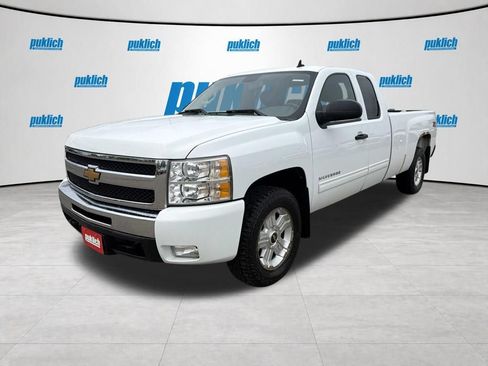 Used 2011 Chevrolet Silverado 1500 LT w/ All-Star Edition AWD/4WD image 3