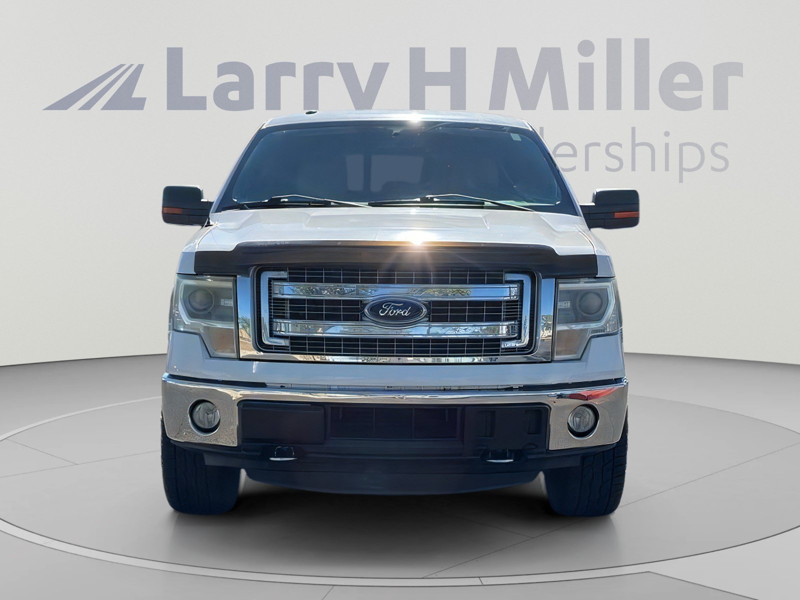 Used 2014 Ford F150 XLT w/ Equipment Group 302A Luxury AWD/4WD image 8