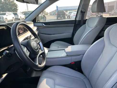 Used 2023 Hyundai Palisade SEL w/ Premium Package AWD/4WD image 8