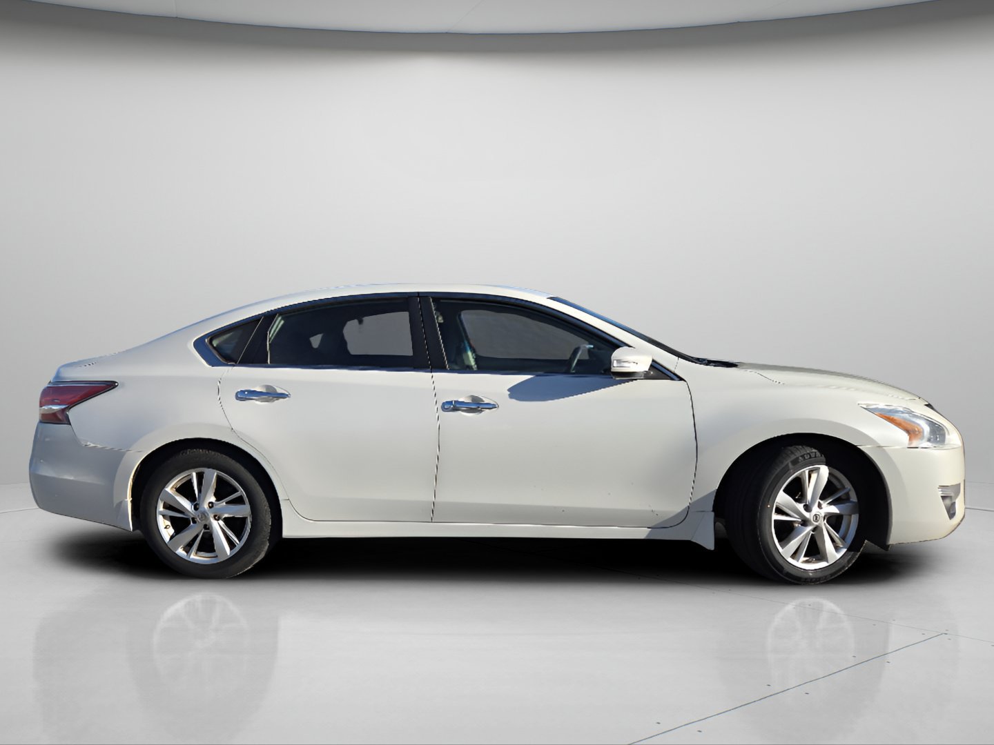 Used 2015 Nissan Altima 2.5 SL FWD image 22