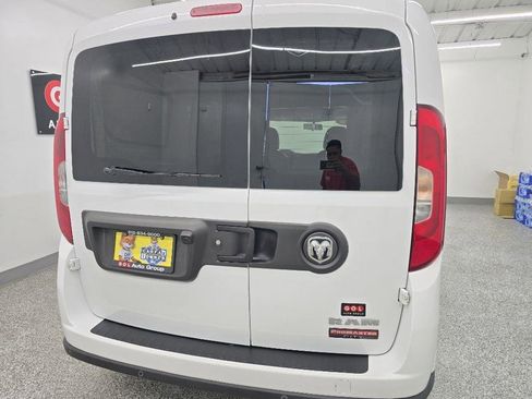 Used 2019 RAM ProMaster City Tradesman SLT FWD image 7