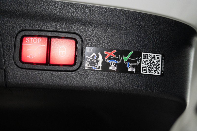 Certified 2026 Mercedes-Benz GLE 450 4MATIC image 36