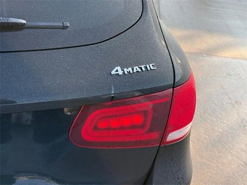 Certified 2022 Mercedes-Benz GLC 300 4MATIC image 11