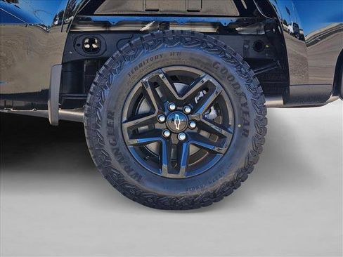 New 2026 Chevrolet Silverado 1500 Custom Trail Boss image 10