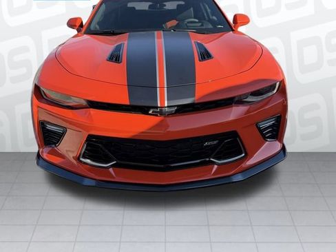 Used 2018 Chevrolet Camaro SS w/ Hot Wheels Edition image 3