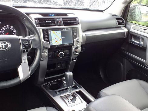 Used 2023 Toyota 4Runner SR5 Premium w/ Moonroof Package AWD/4WD image 5