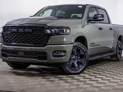 New 2026 RAM 1500 4x4 Crew Cab image 2