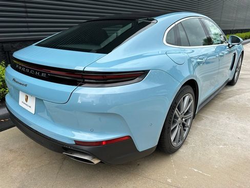 Certified 2026 Porsche Panamera 4 E-Hybrid AWD/4WD image 9