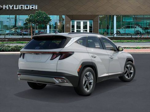 New 2026 Hyundai Tucson SEL image 4