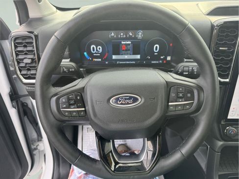 Used 2024 Ford Ranger Lariat AWD/4WD image 16