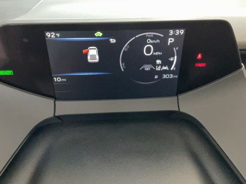 Used 2025 Toyota Prius Limited FWD image 10