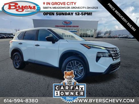 Used 2024 Nissan Rogue S image 1