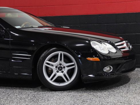 Used 2007 Mercedes-Benz SL 550 image 3
