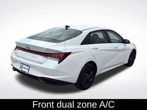 Used 2021 Hyundai Elantra SEL image 7