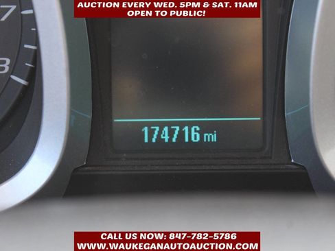 Used 2015 Chevrolet Equinox LT w/ Driver Convenience Package AWD/4WD image 10