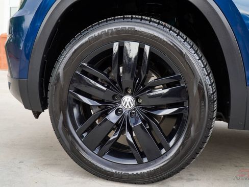 Used 2019 Volkswagen Atlas SEL image 9