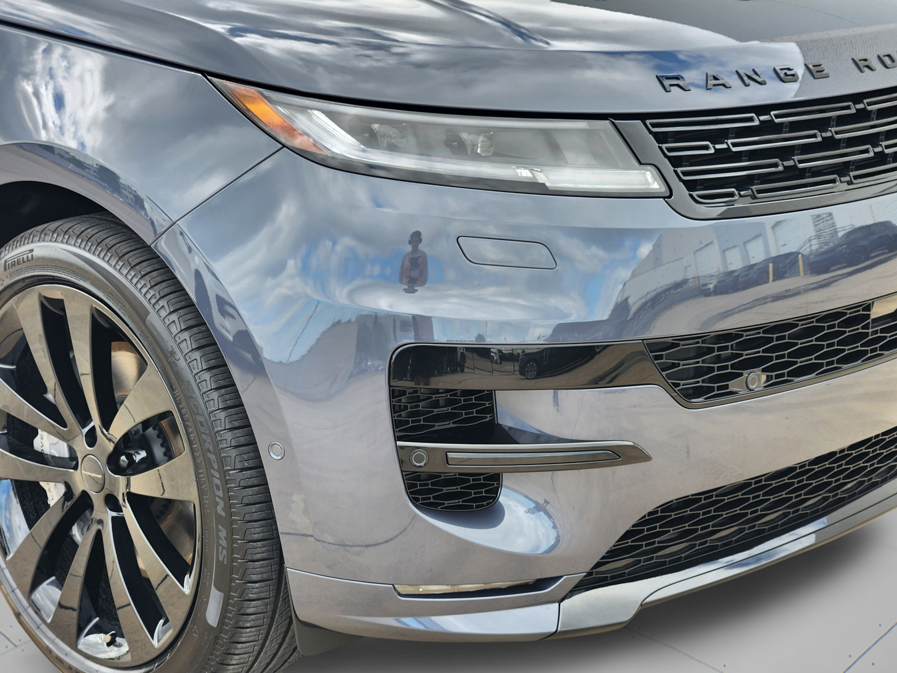 New 2026 Land Rover Range Rover Sport Dynamic SE AWD/4WD image 28