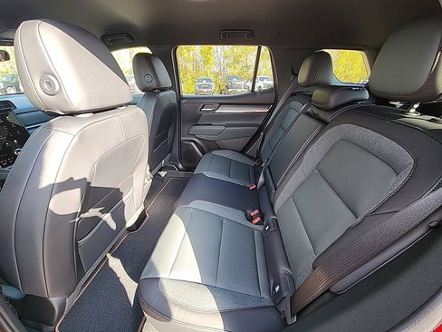 New 2026 GMC Terrain AT4 image 28