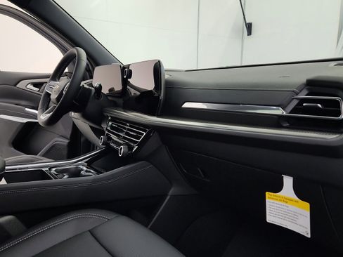 New 2026 Chevrolet Traverse Z71 w/ Driver Confidence Package image 64