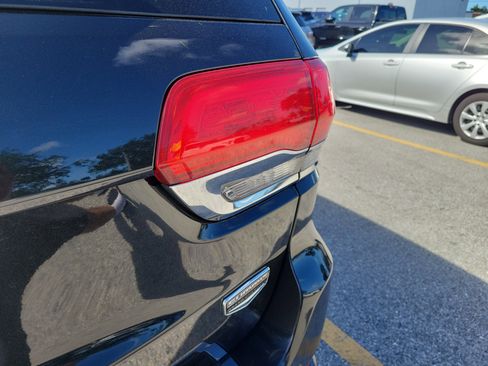 Used 2014 Jeep Grand Cherokee Summit image 10