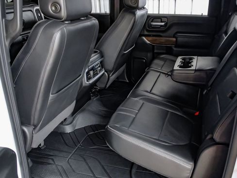 Used 2022 Chevrolet Silverado 3500 High Country image 37