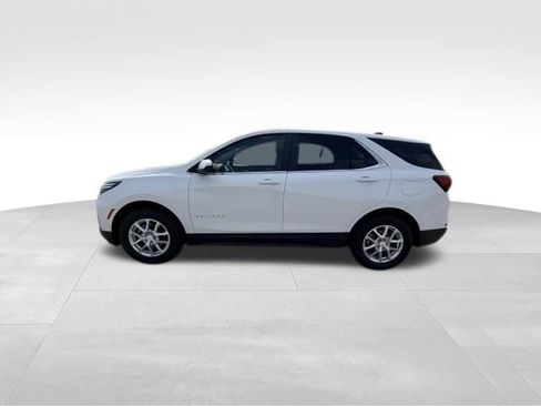 Used 2024 Chevrolet Equinox LT AWD/4WD image 3