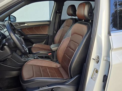 Used 2024 Volkswagen Tiguan SEL R-Line image 12