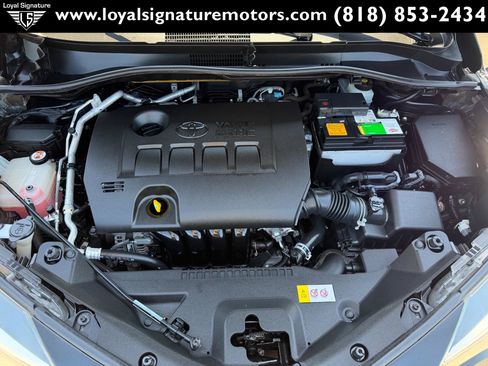 Used 2020 Toyota C-HR Limited FWD image 37