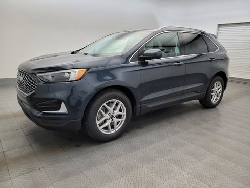 Used 2023 Ford Edge SEL AWD/4WD image 2