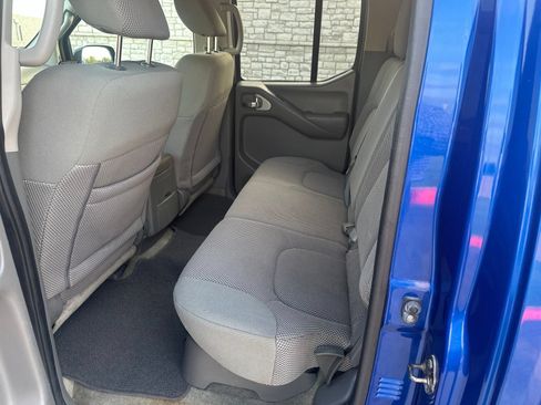 Used 2015 Nissan Frontier SV RWD image 15