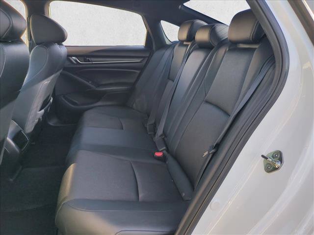 Used 2019 Honda Accord Sport image 17