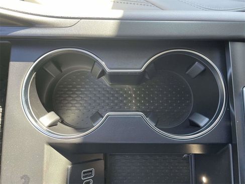 New 2026 Lincoln Nautilus Premier image 18