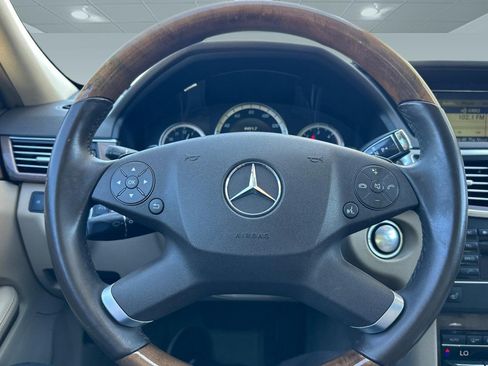 Used 2011 Mercedes-Benz E 350 BlueTEC Sedan image 15