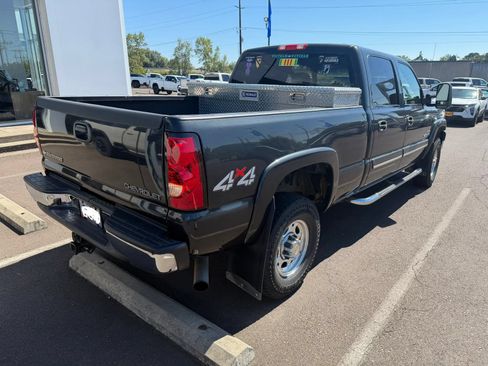 Used 2003 Chevrolet Silverado 2500 LT w/ Skid Plate Package AWD/4WD image 2
