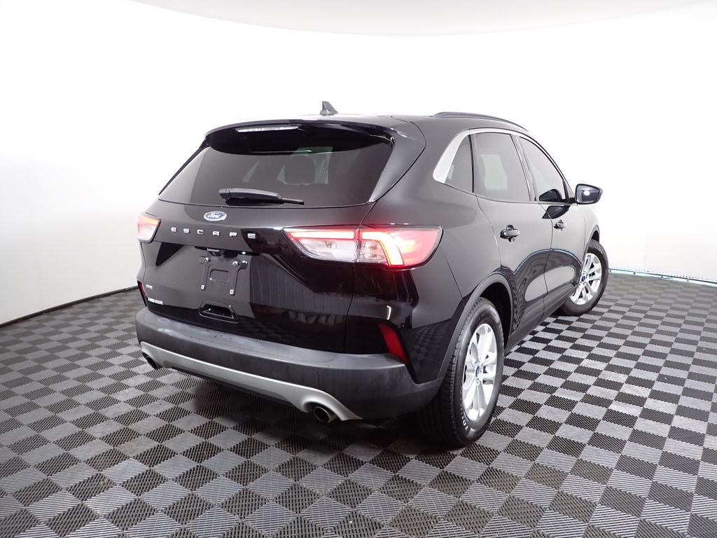 Used 2021 Ford Escape SE w/ Cold Weather Package FWD image 16