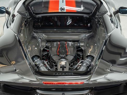 Used 2019 Ferrari 488 Pista Coupe RWD image 44