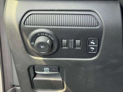 Used 2022 Jeep Grand Wagoneer Series I AWD/4WD image 22