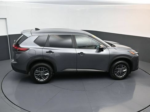 Used 2024 Nissan Rogue S AWD/4WD image 15