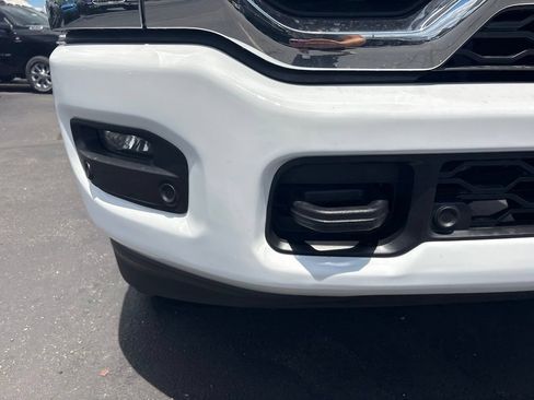 New 2026 RAM 2500 Laramie AWD/4WD image 9