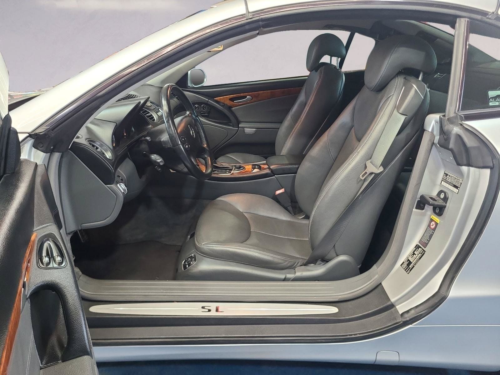 Used 2003 Mercedes-Benz SL 500 image 11