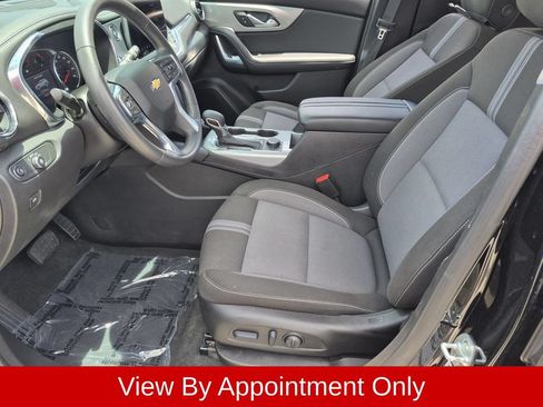 Used 2025 Chevrolet Blazer LT FWD image 21