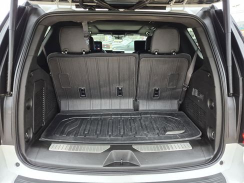 Certified 2025 GMC Yukon Denali w/ Denali Reserve Package image 10