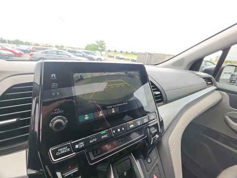 Used 2018 Honda Odyssey EX-L image 20