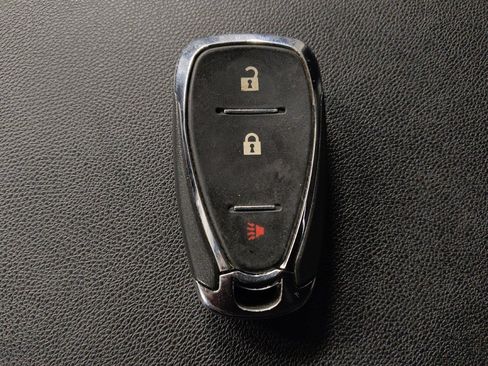 Used 2019 Chevrolet Equinox LS w/ LPO, Floor Liner Package image 32