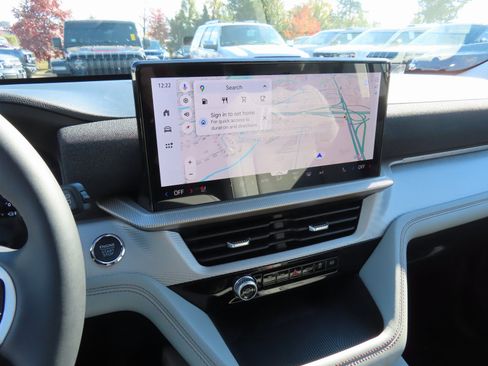 New 2026 Ford Explorer Active image 10