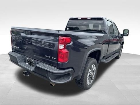 Used 2024 Chevrolet Silverado 2500 Custom w/ Custom Value Package AWD/4WD image 6