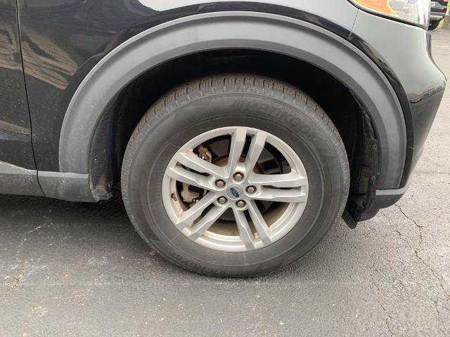 Certified 2021 Ford Explorer XLT w/ Equipment Group 202A AWD/4WD image 17