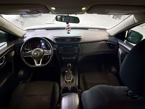 Used 2020 Nissan Rogue S AWD/4WD image 10