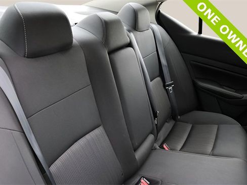 Used 2024 Nissan Altima 2.5 SV image 13